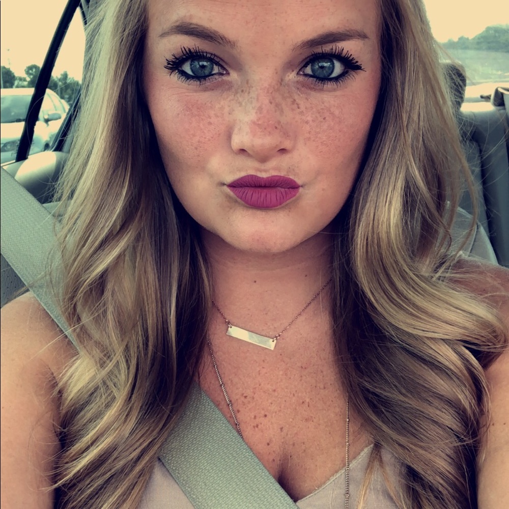 Meet your Posher, Katie